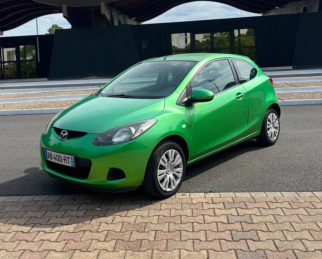 Mazda 2